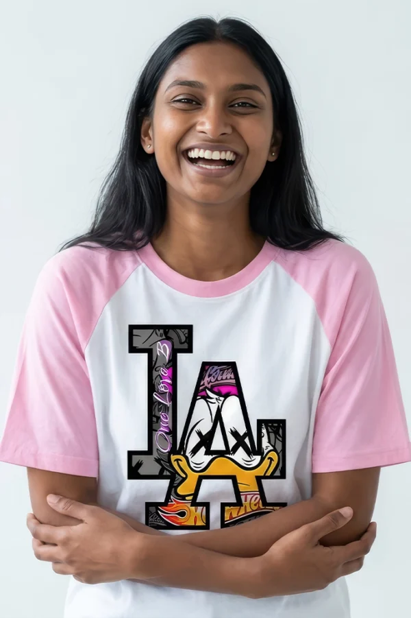 LA Daffy Raglan T-Shirt – women's streetwear tee in pastel pink