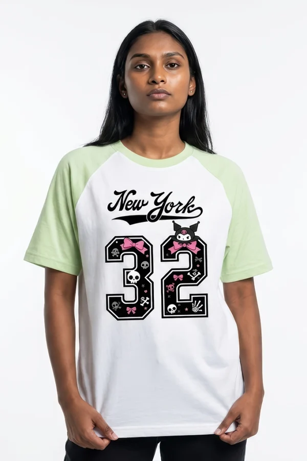 Varsity skulls raglan t-shirt in pastel green - New York 32 print front view