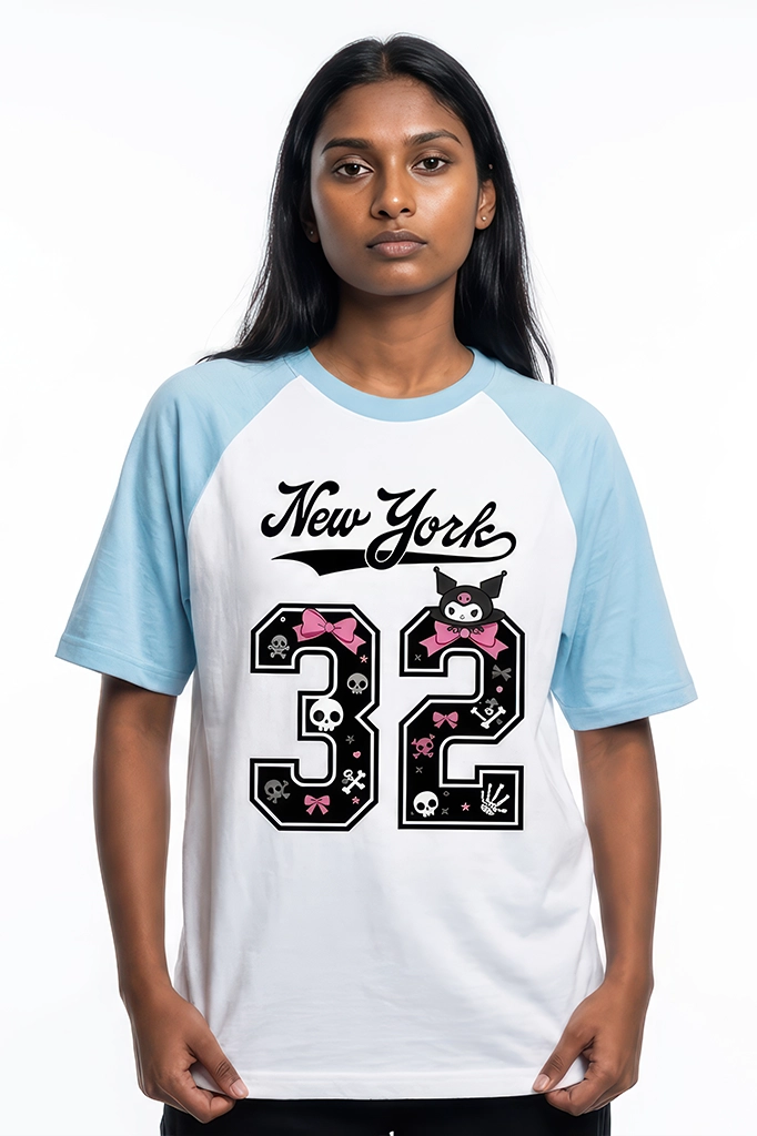 New York 32 Varsity Skulls Raglan T-Shirt – Pastel Blue Sleeve
